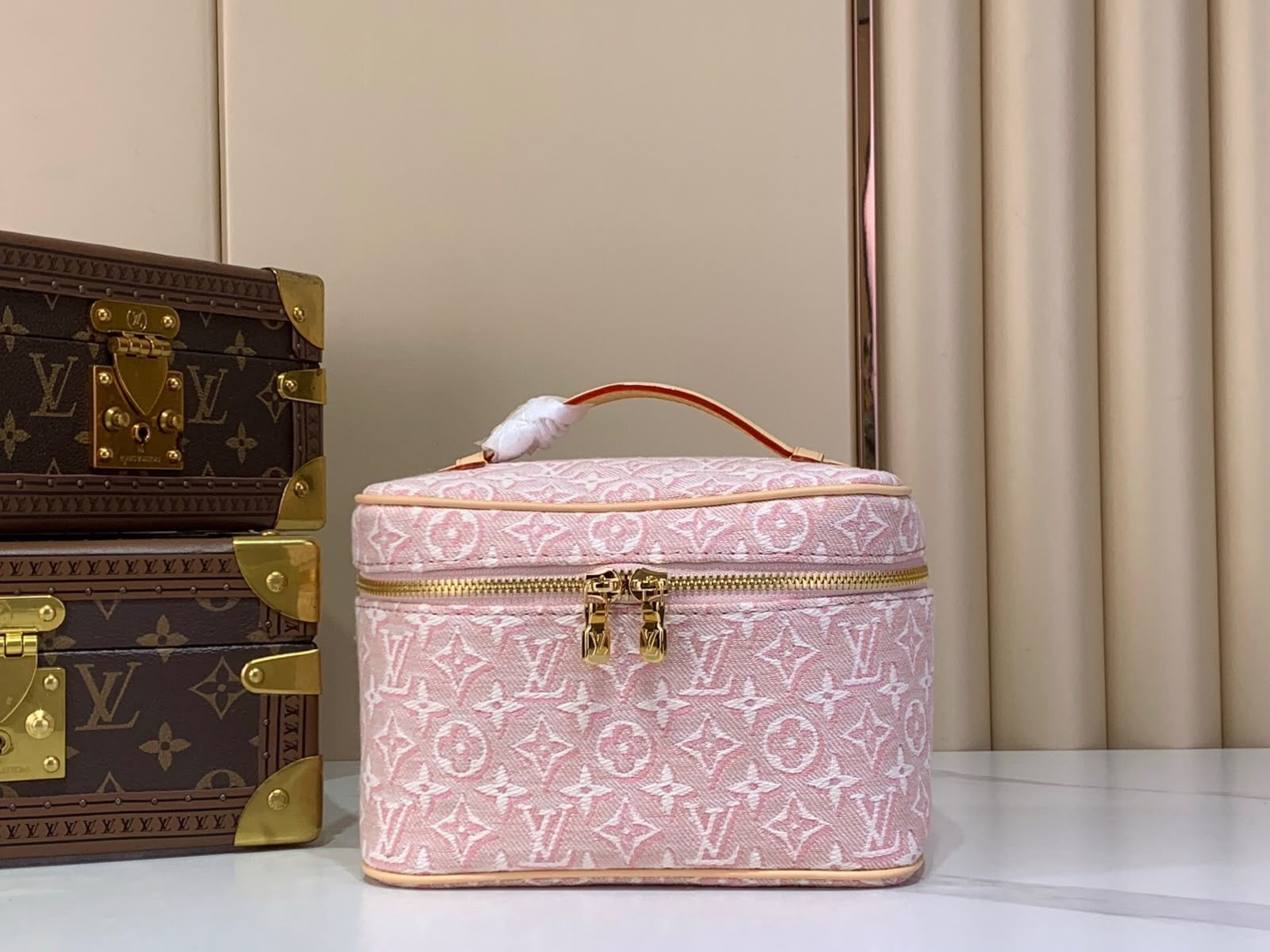 LV