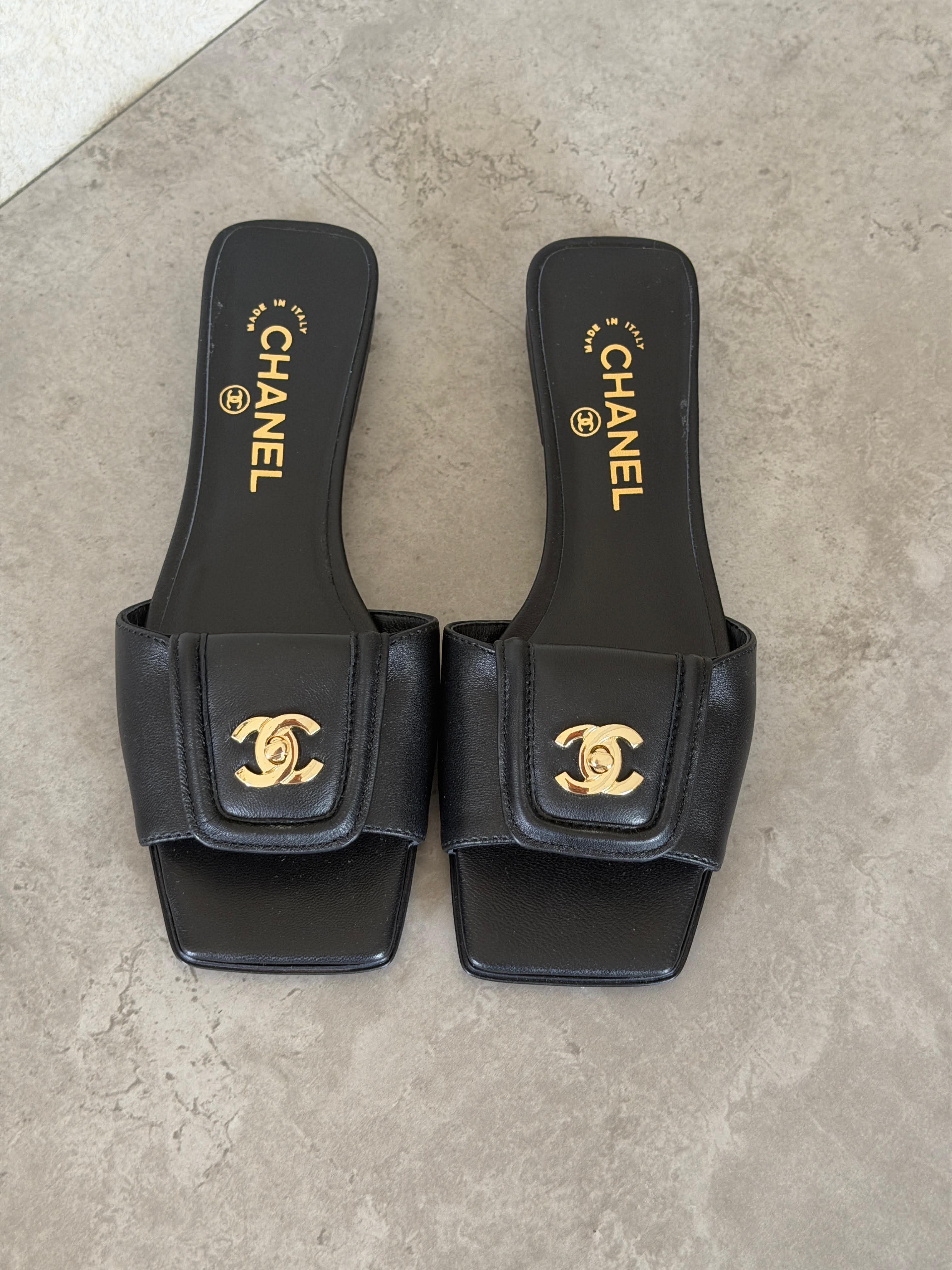 CHANEL