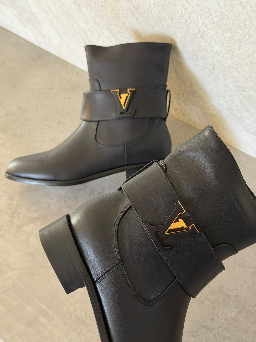 LV