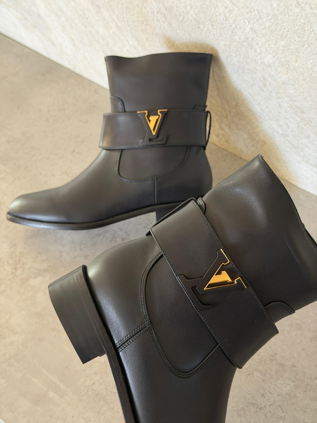 LV