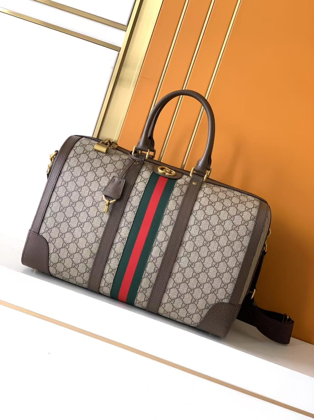 GUCCI