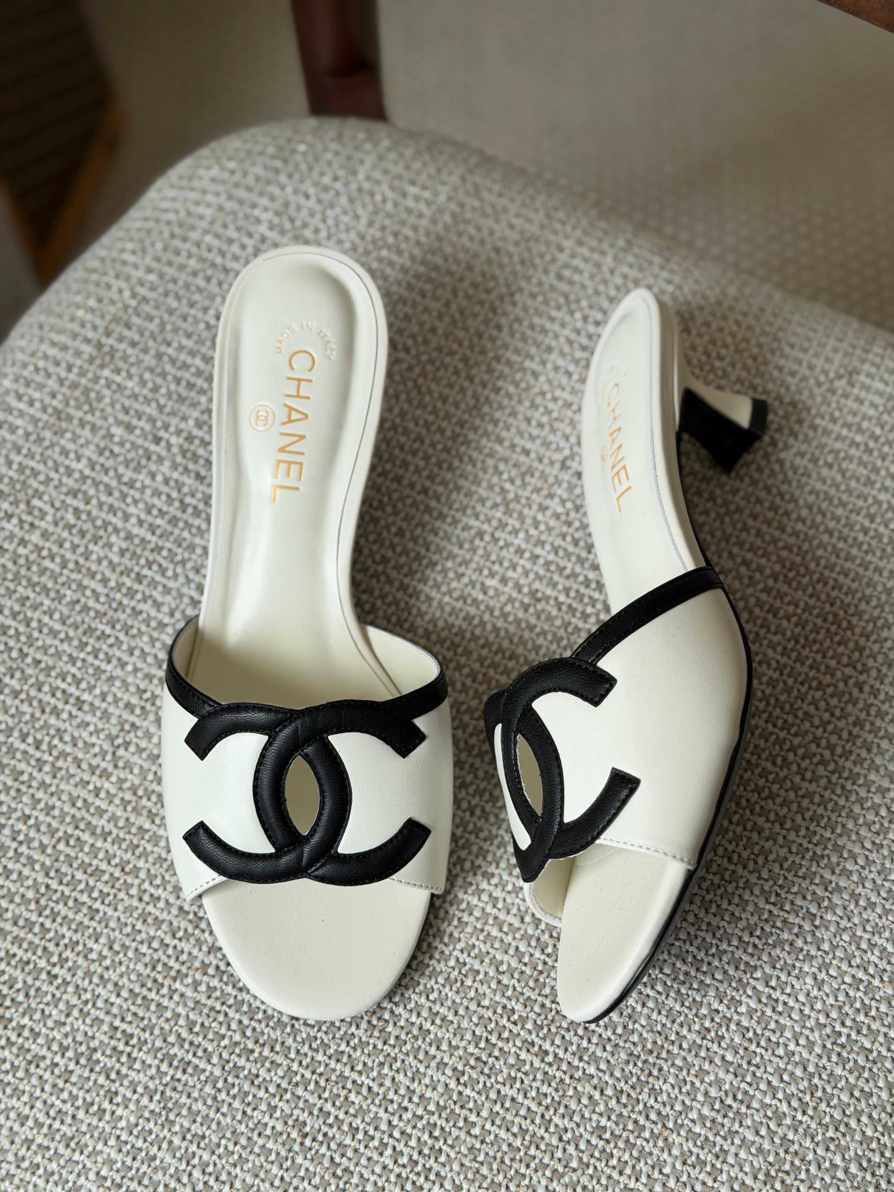 CHANEL