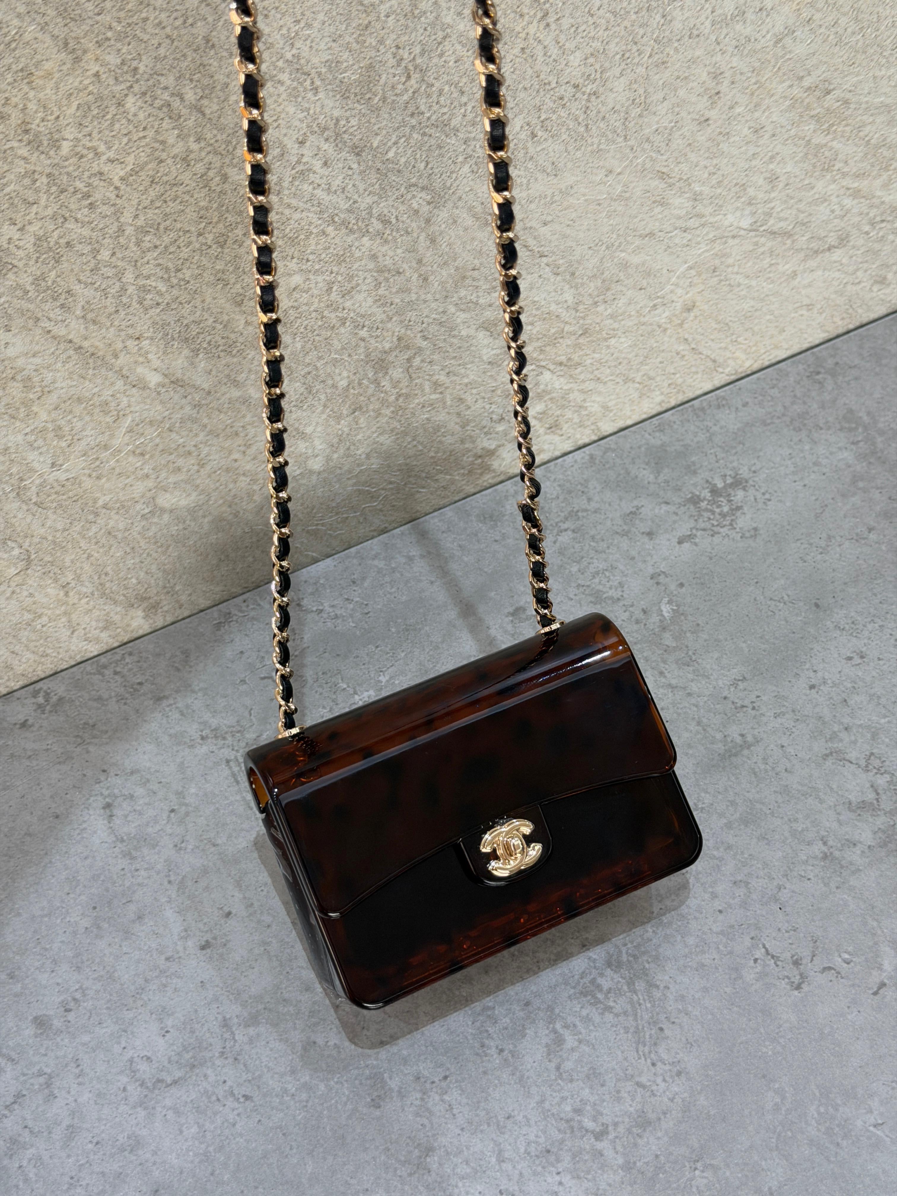 CHANEL