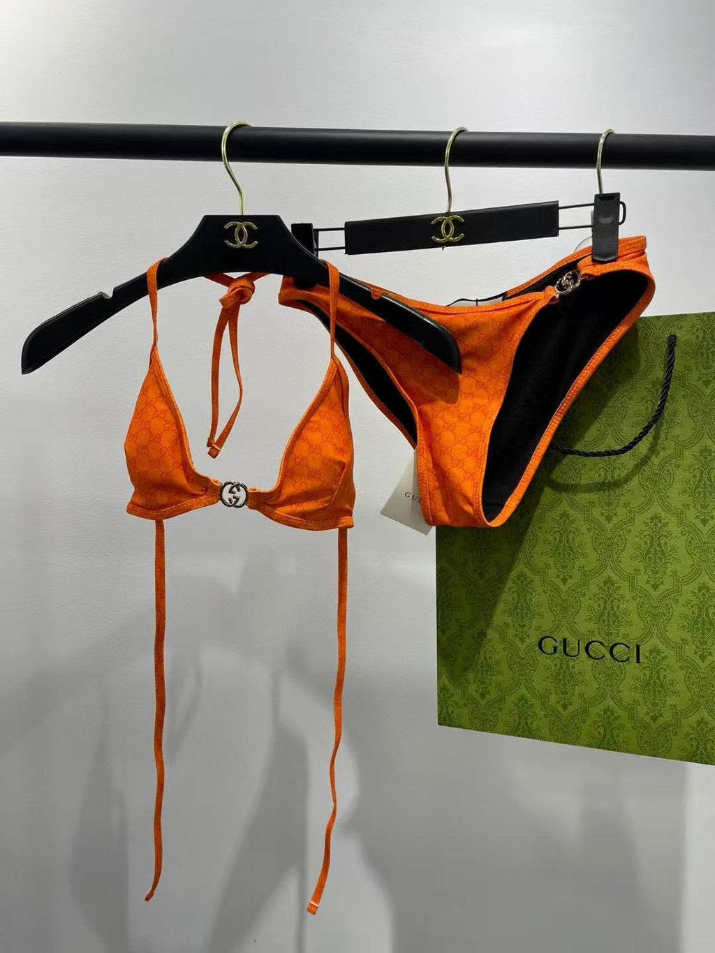 GUCCI