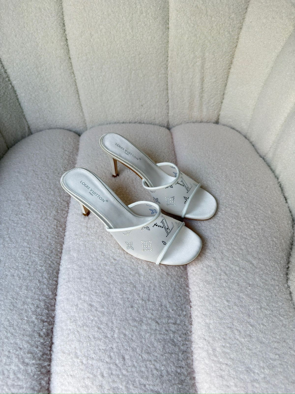 LV
