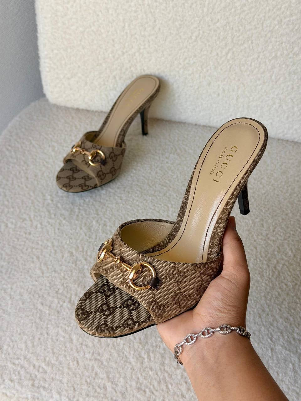 GUCCI