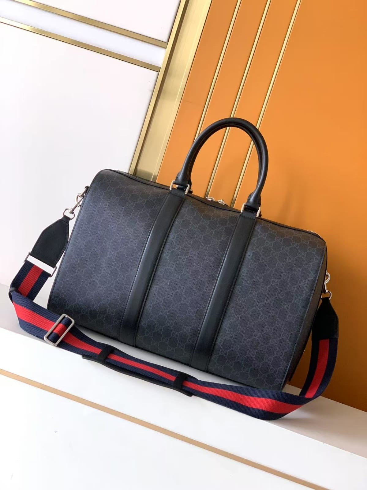 LV