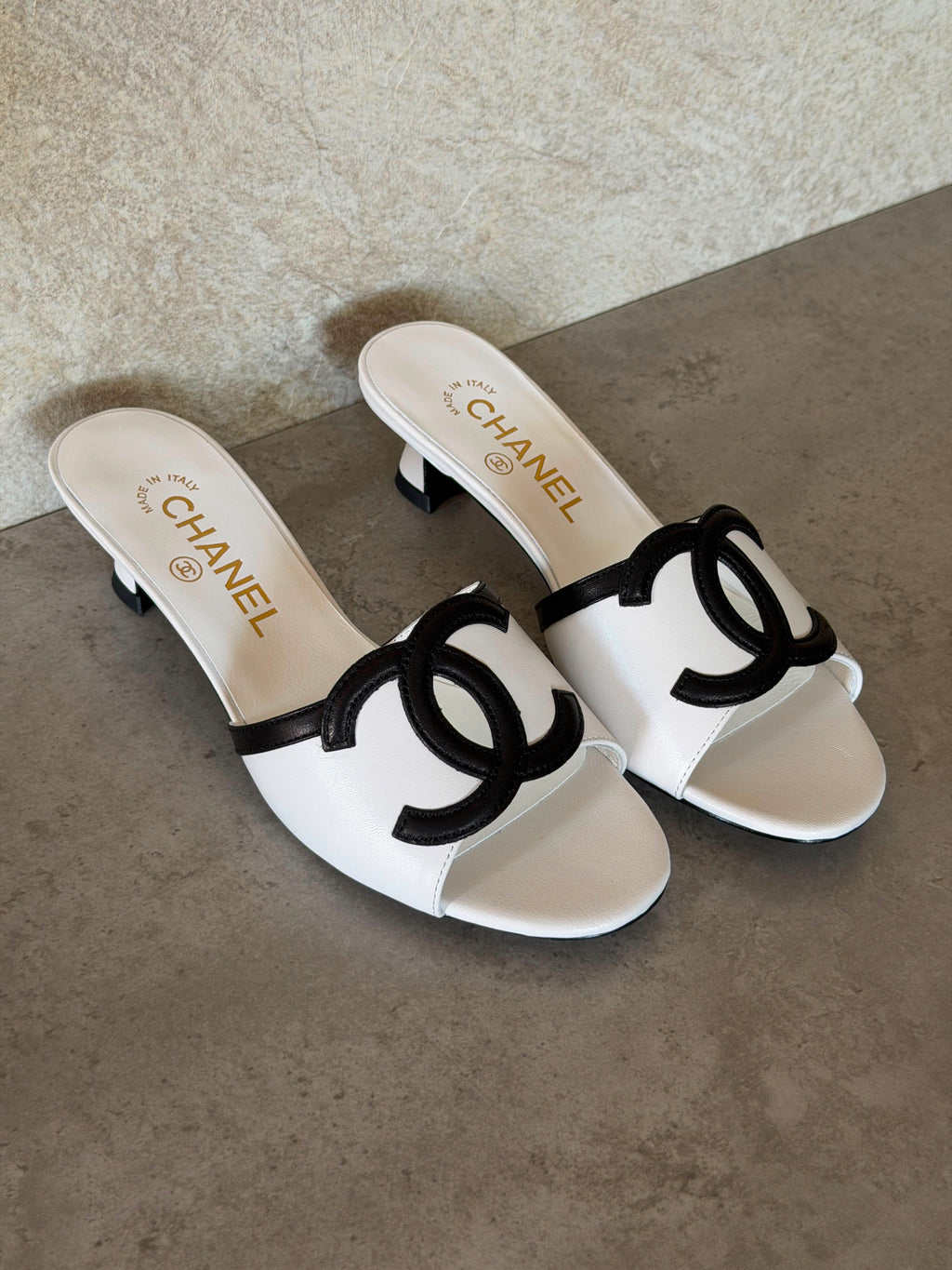 CHANEL