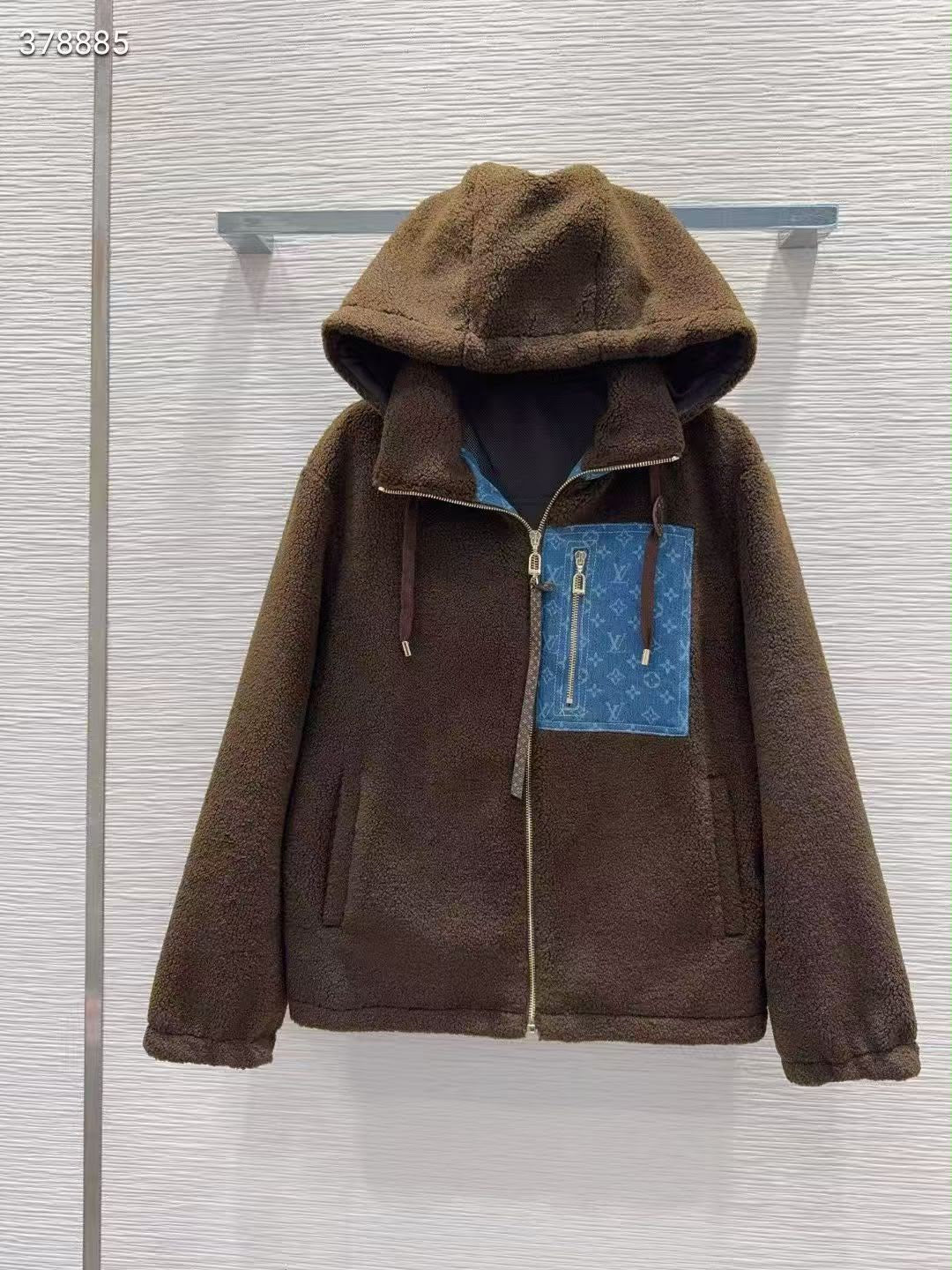 LV JACkET