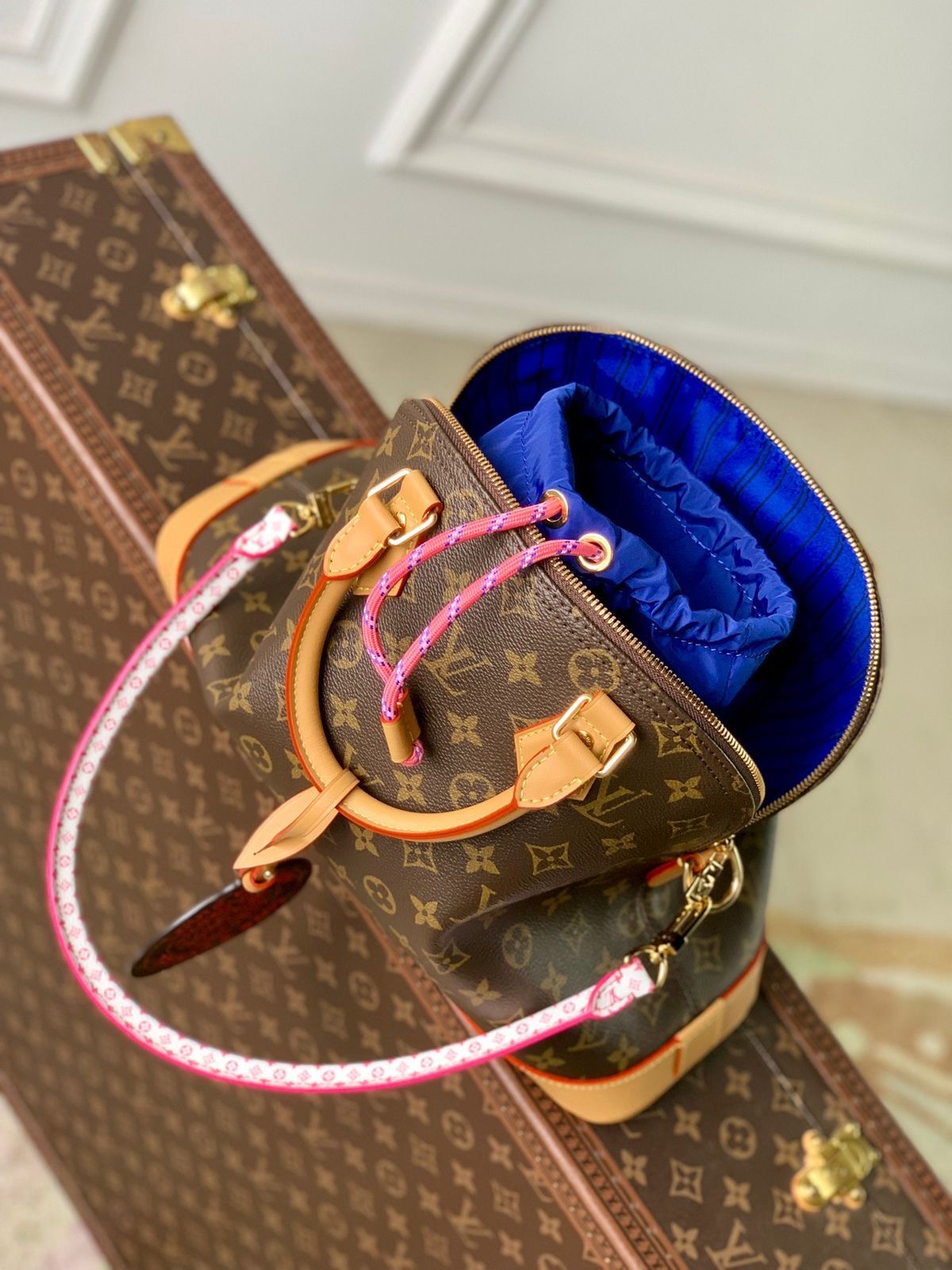 LV