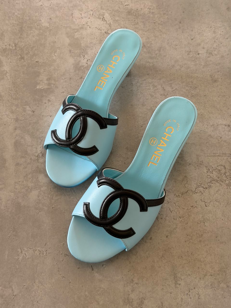 CHANEL