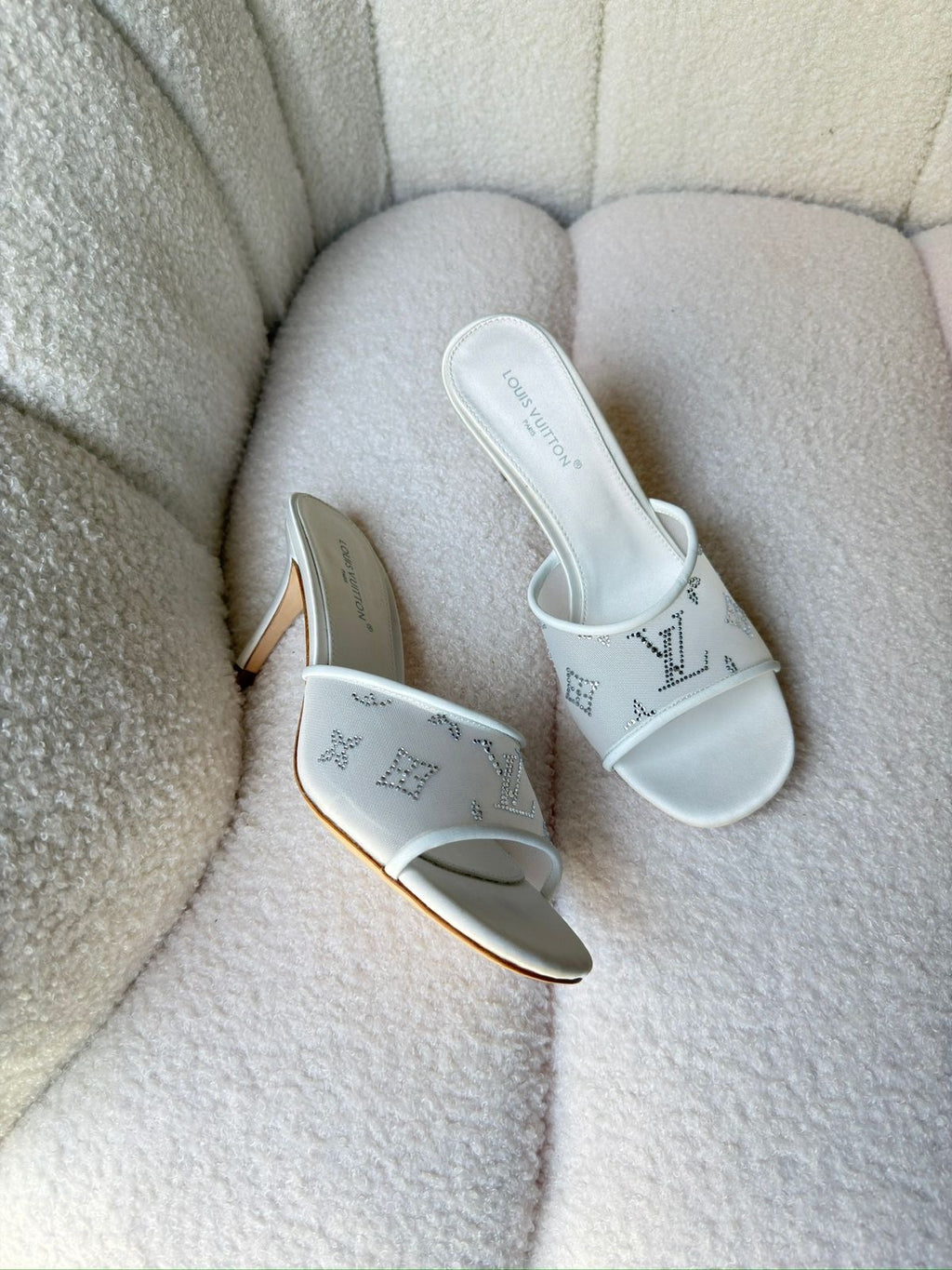 LV