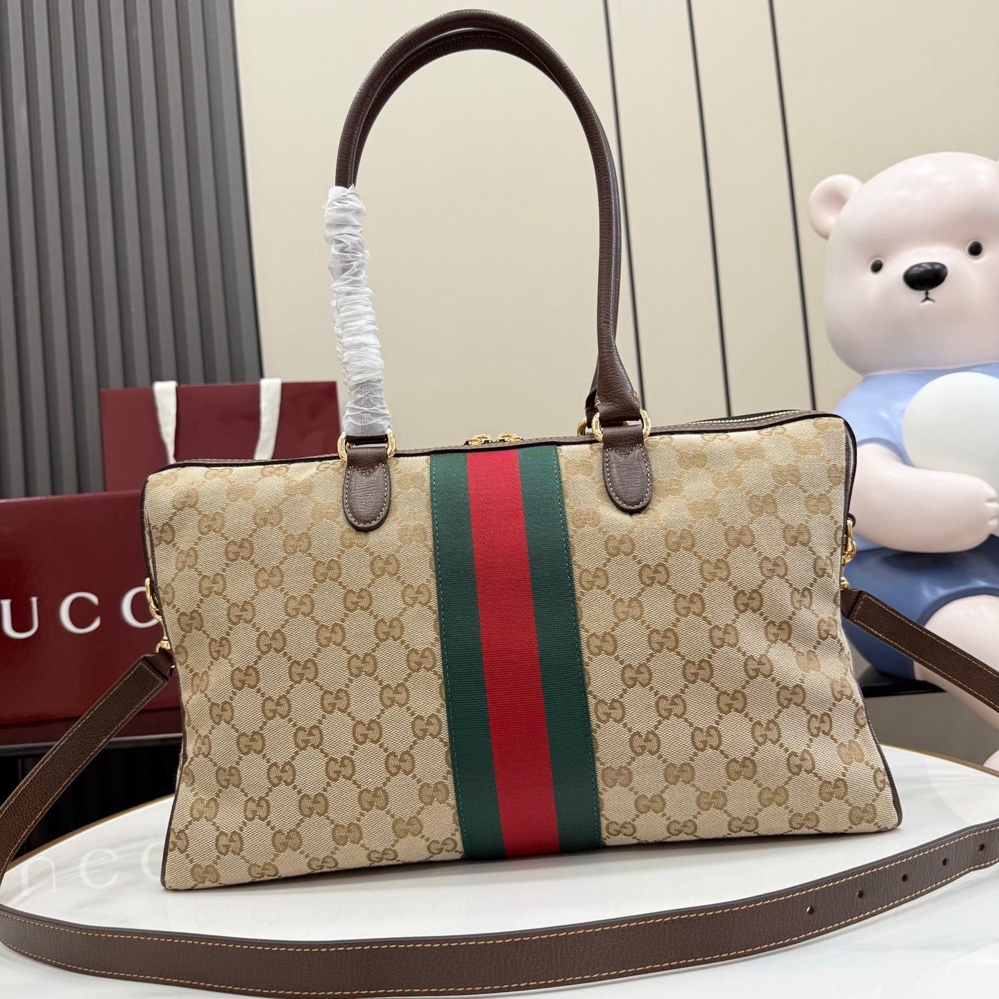 GUCCI