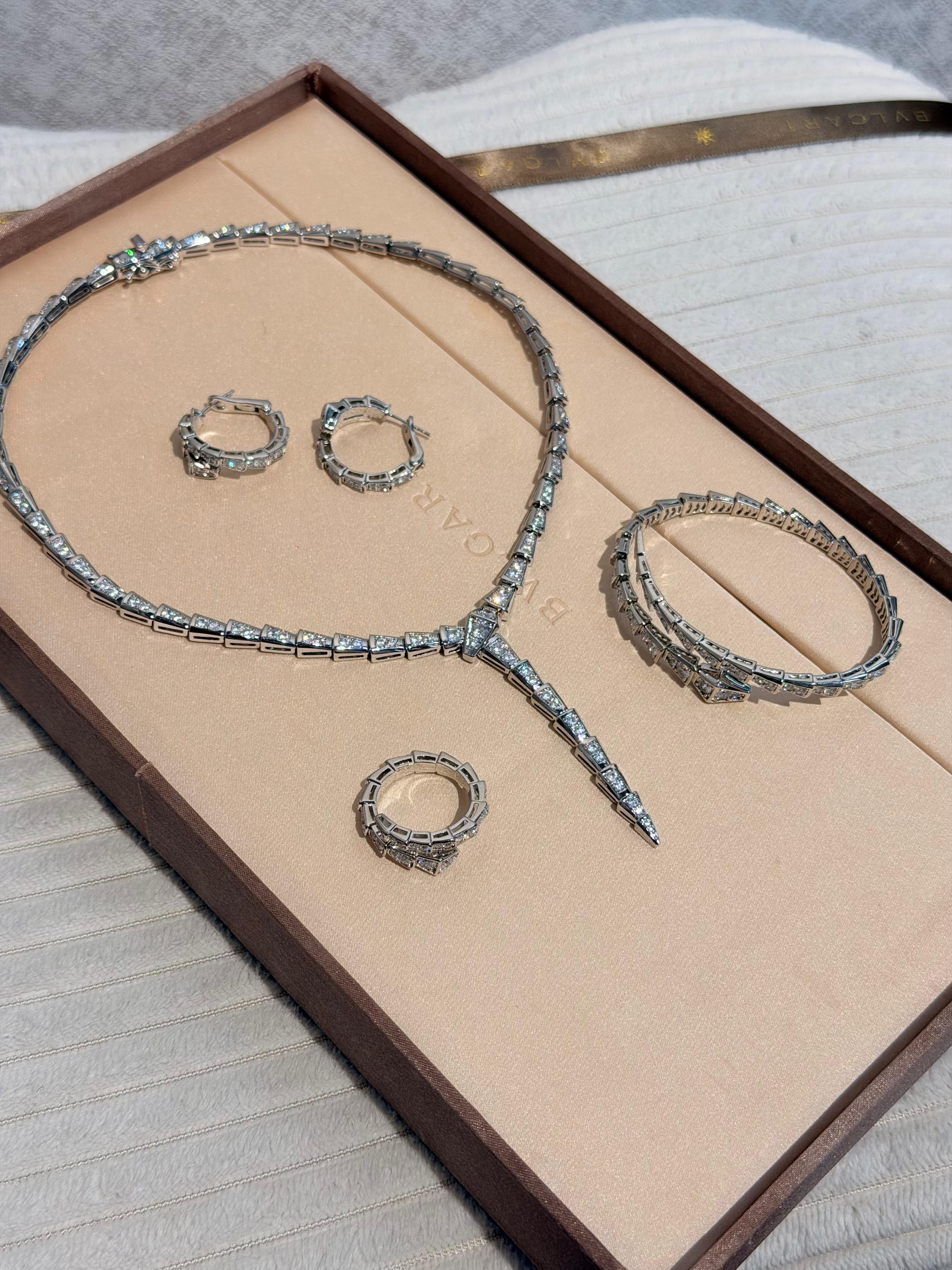 BVLGARI