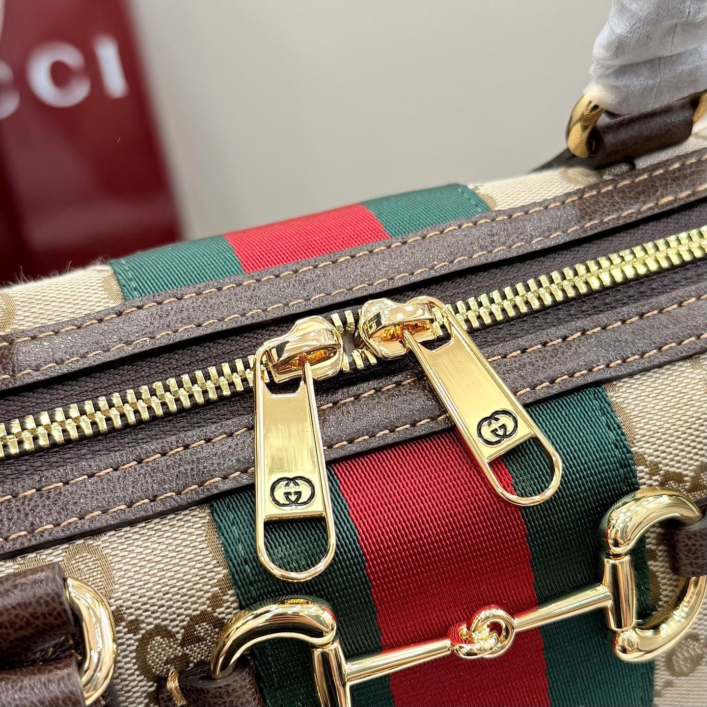 GUCCI