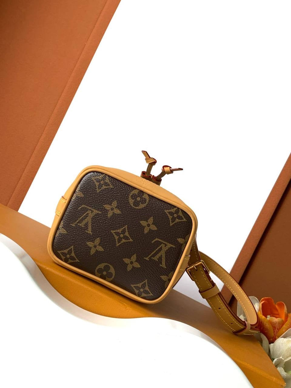 LV