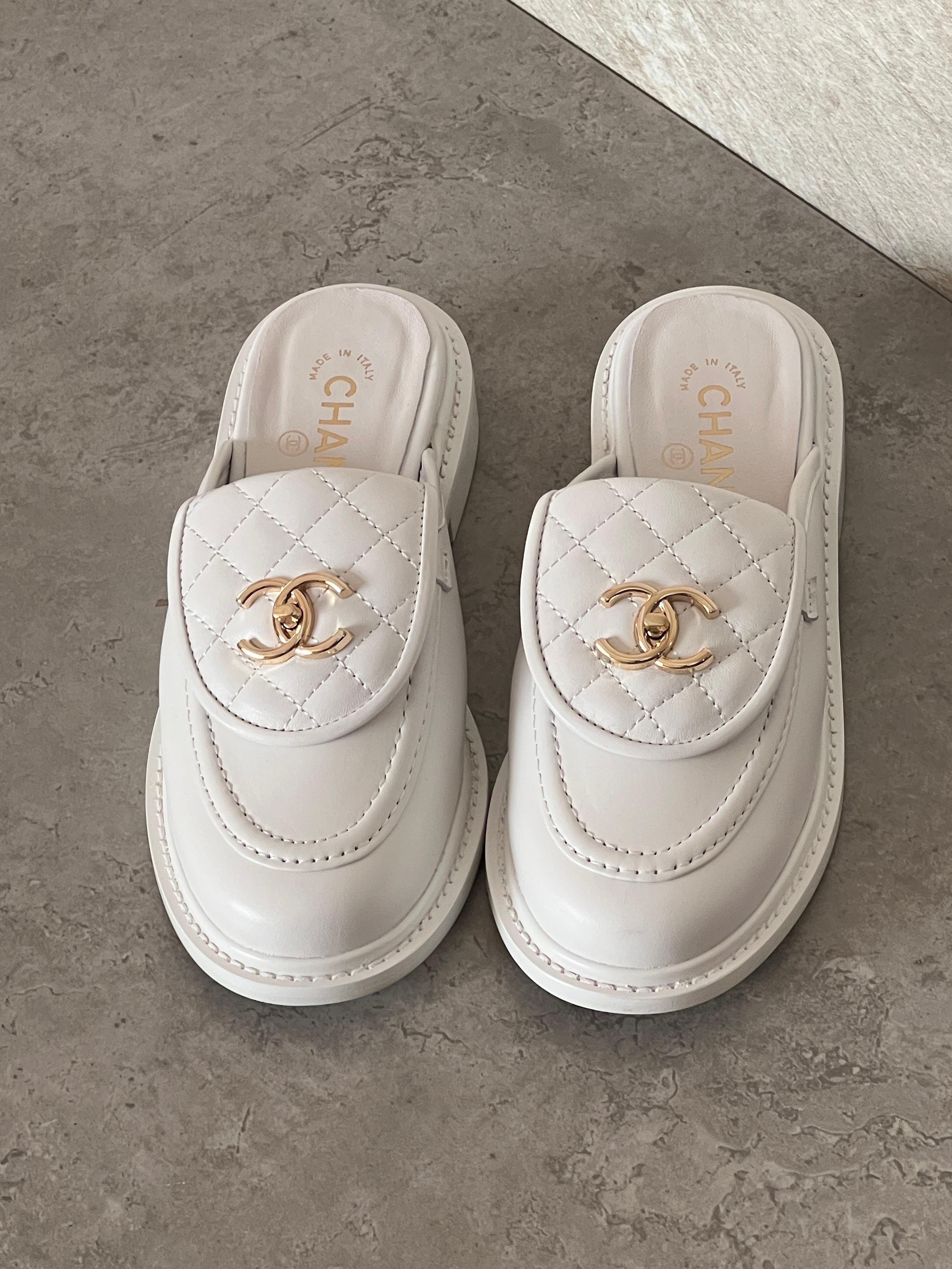 CHANEL