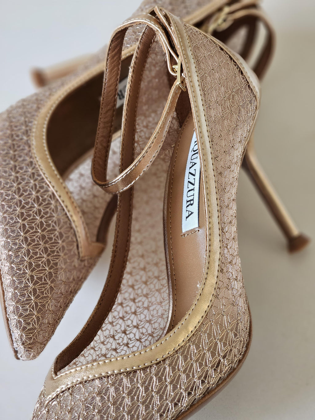 AQUAZZURA