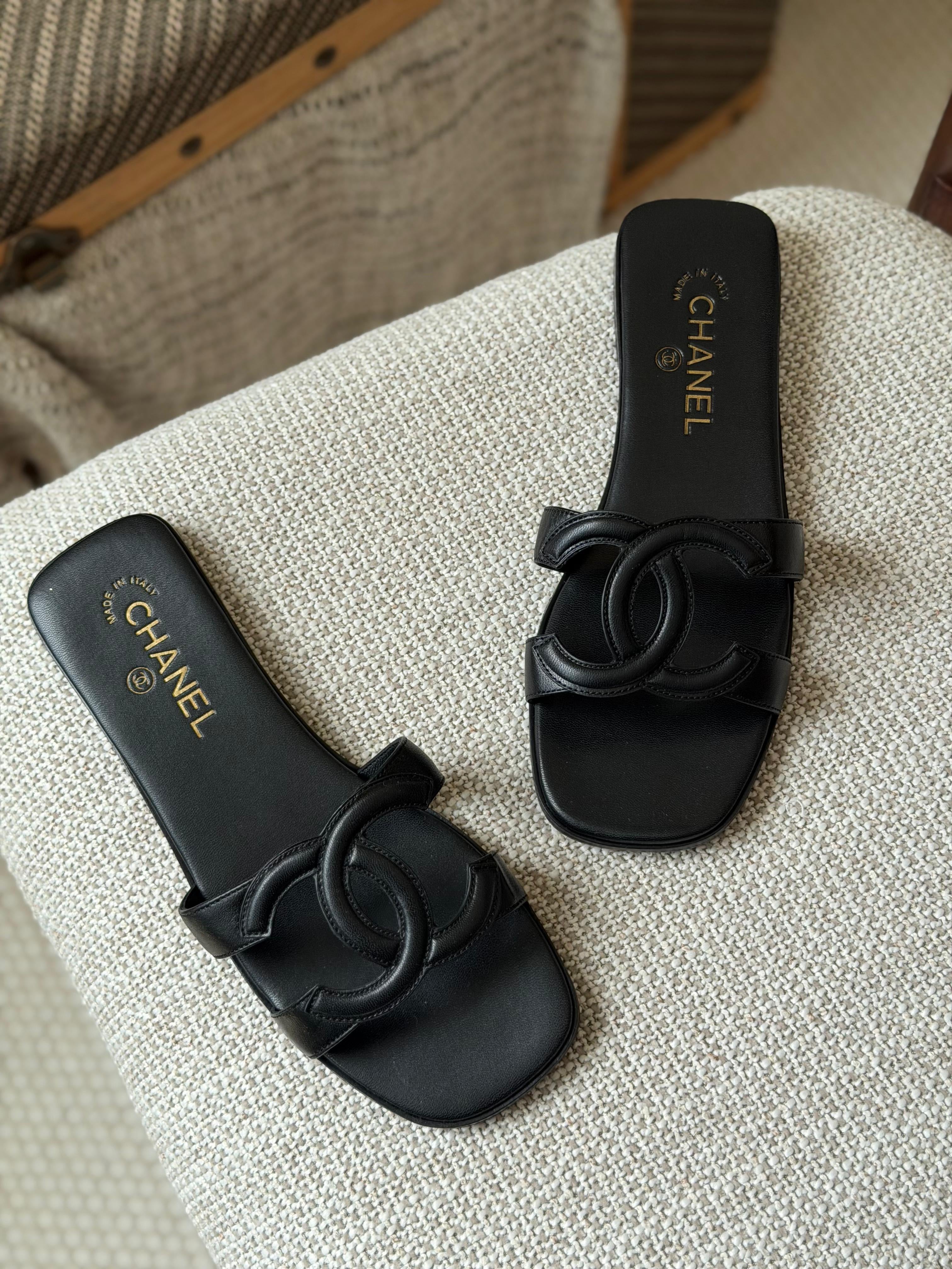 CHANEL