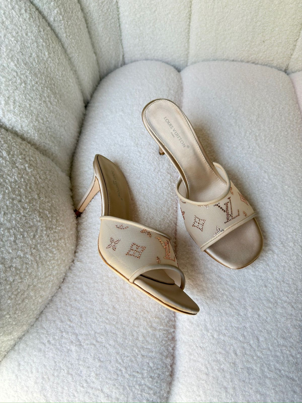 LV