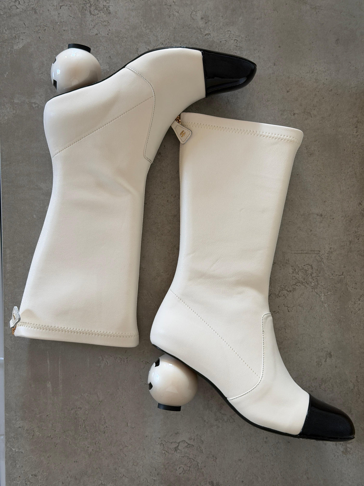 CHANEL