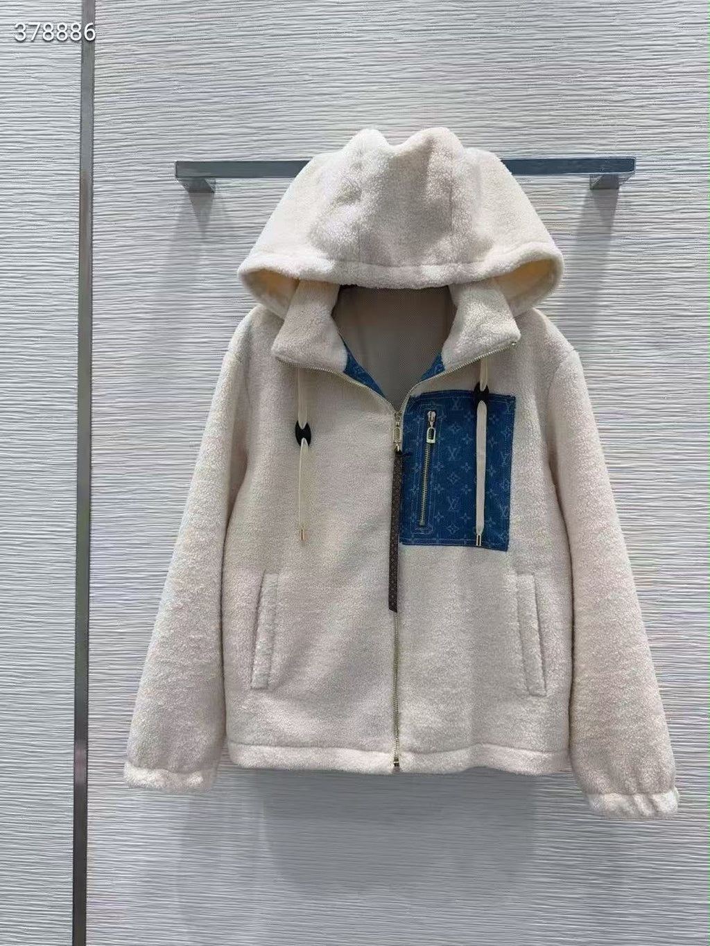 LV JACkET