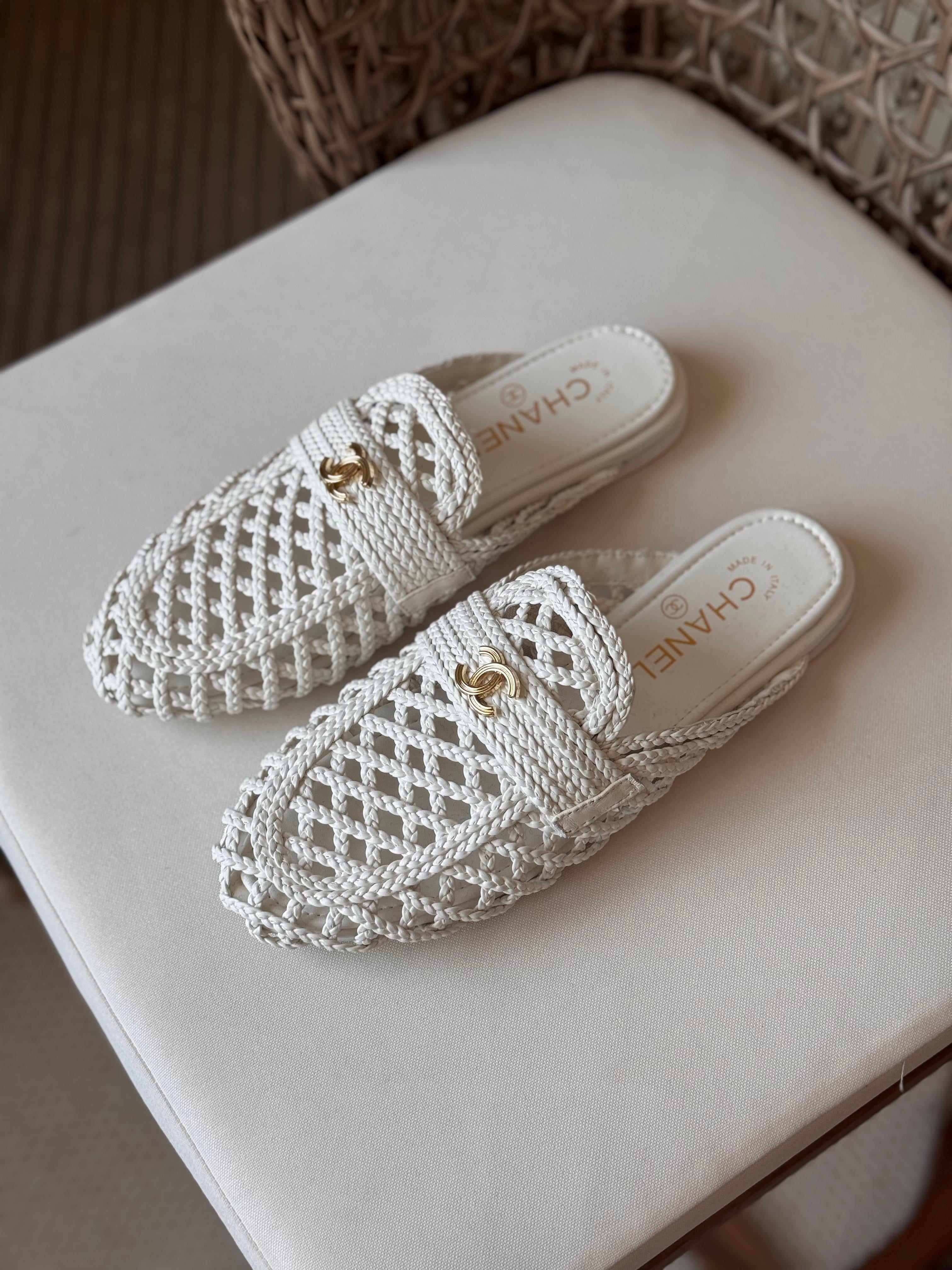 CHANEL