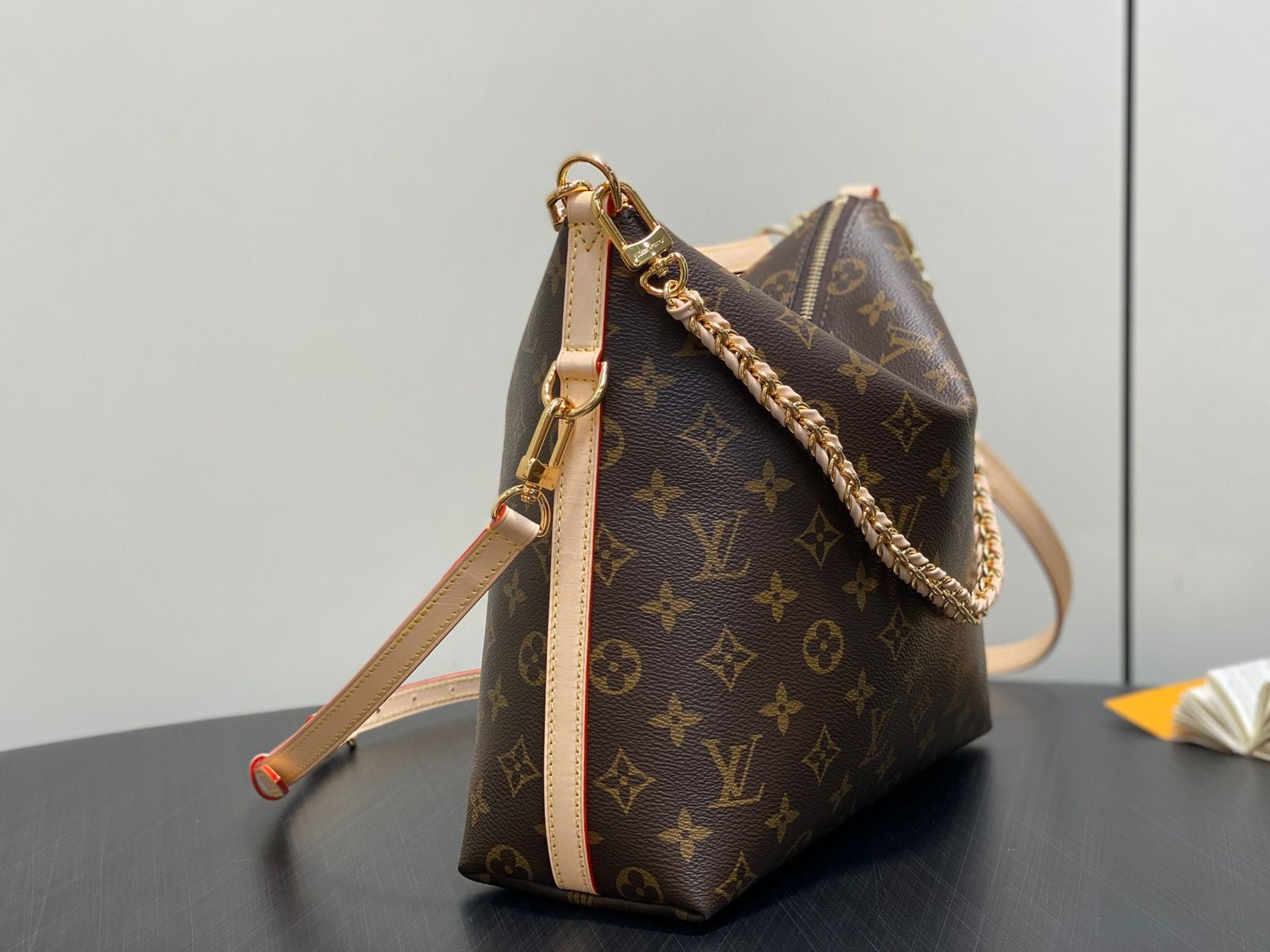 LV