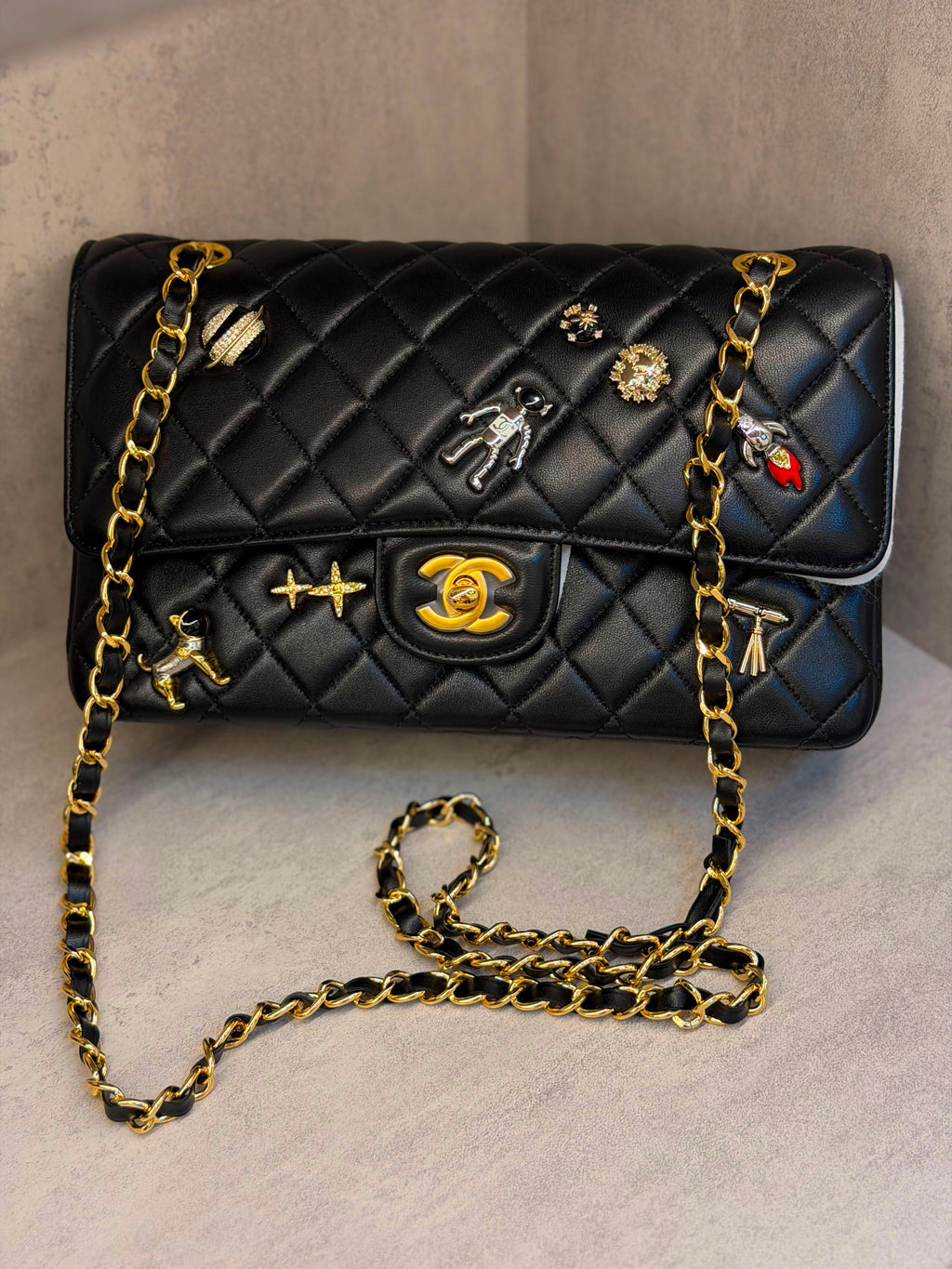 CHANEL
